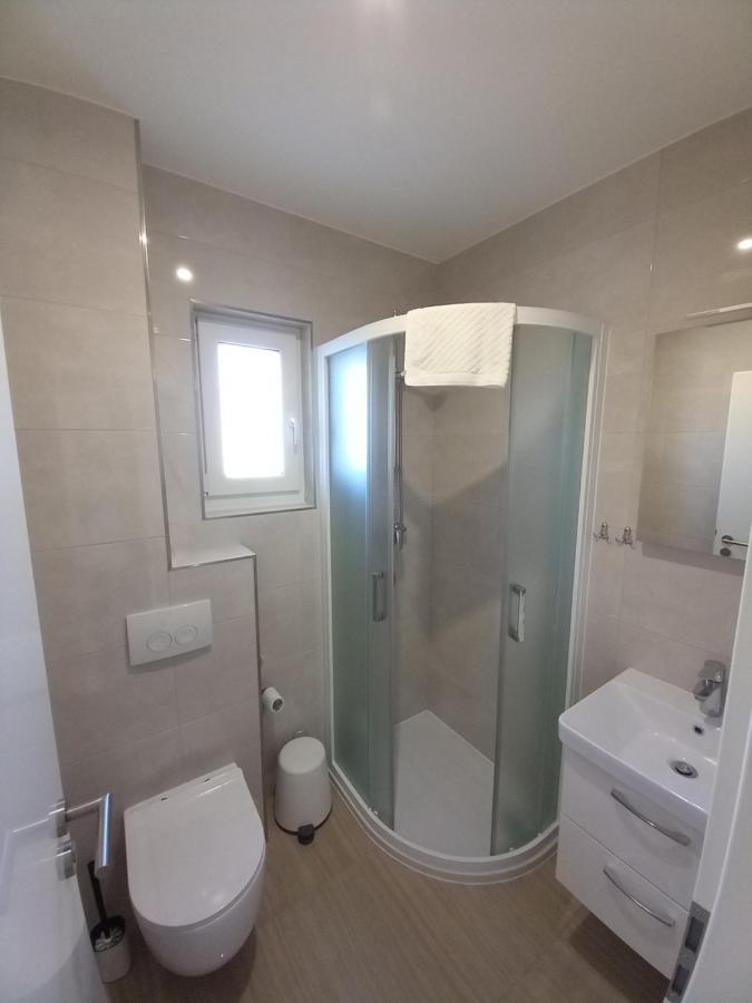 Apartmani Tropical Vodice Exterior photo
