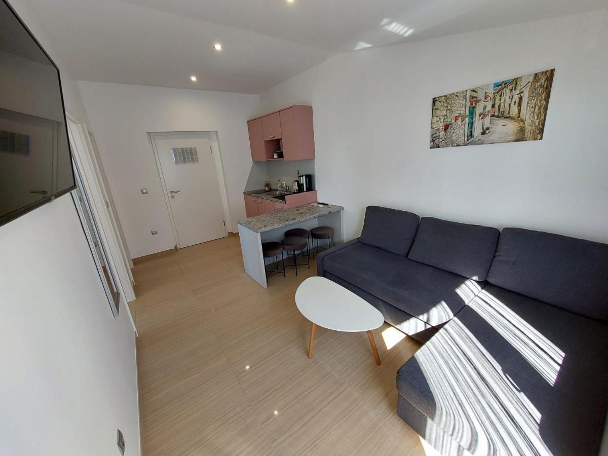 Apartmani Tropical Vodice Exterior photo