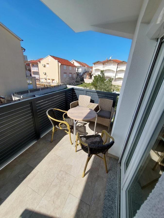 Apartmani Tropical Vodice Exterior photo