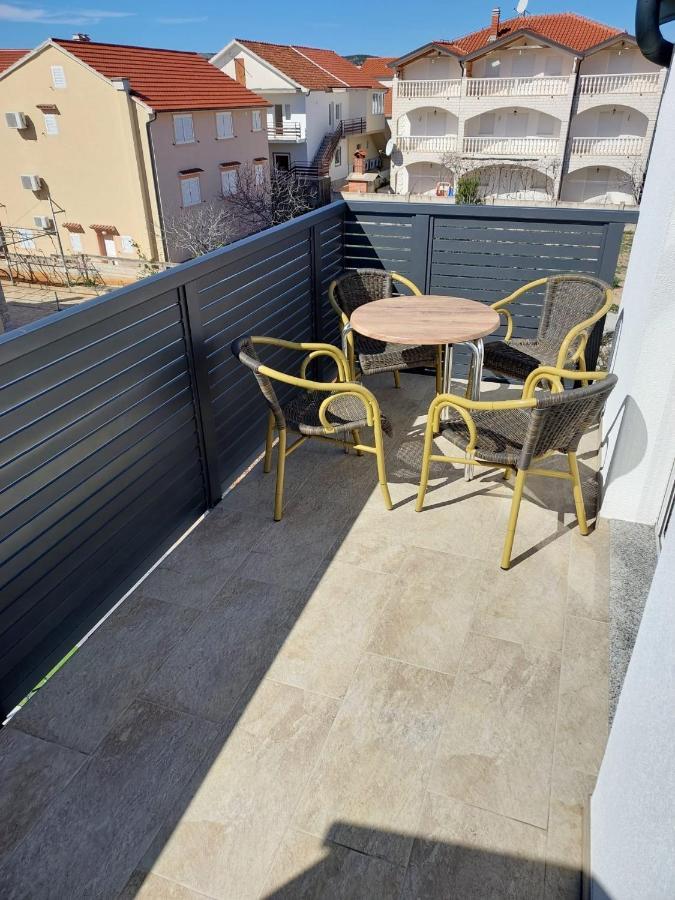 Apartmani Tropical Vodice Exterior photo