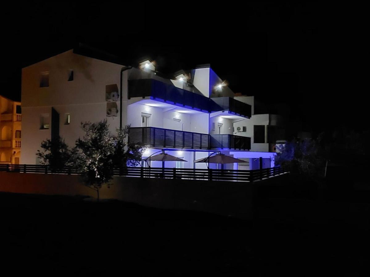Apartmani Tropical Vodice Exterior photo