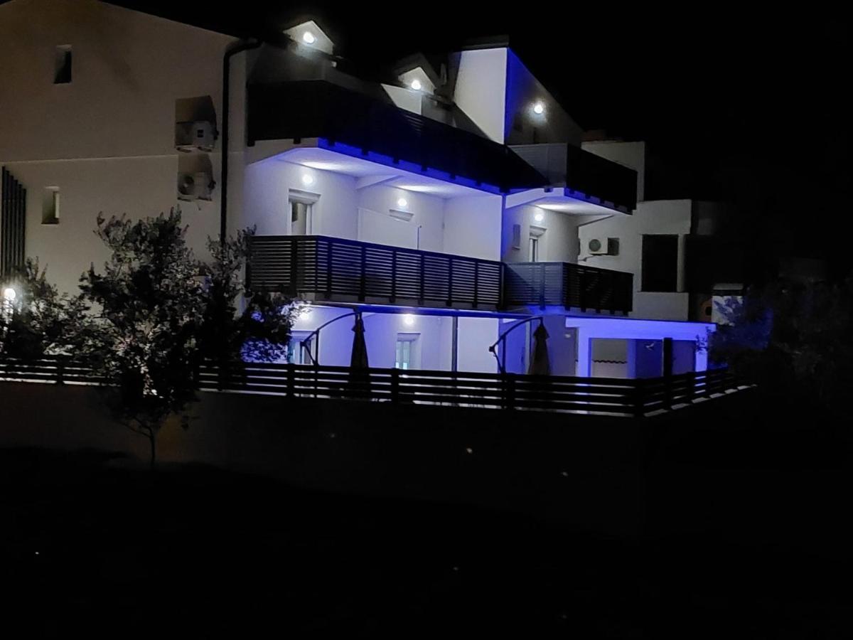 Apartmani Tropical Vodice Exterior photo
